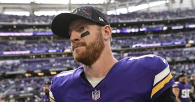 Vikings on the Verge of Losing Locker Room After Carson Wentz Fiasco: Report
