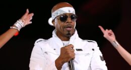 Celebrity Net Worth logo