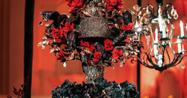 42 Incredible Cakes By Julie Simon That Are Difficult To Believe Are Made Entirely Out Of Sugar