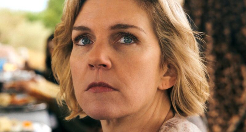 Apple TV's Pluribus Receives Perfect Rotten Tomatoes Score