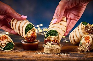 Co-op Irresistible Turkey Double Dip n Dunk Wrap £4.40) was rated 5/5 by Senior Lifestyle Writer, Eleanor Dye