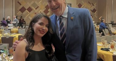 Roxanna Valenzuela, the mayor of South Tucson, Arizona, poses for a photo with former New York City Mayor Bill de Blazio in a photo posted on her instagram on June 1st of 2025.