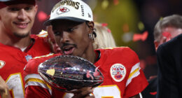 Bills Add 3-Time Super Bowl Champ Hours Before Week 11 Game