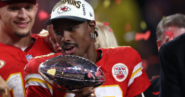 Bills Add 3-Time Super Bowl Champ Hours Before Week 11 Game