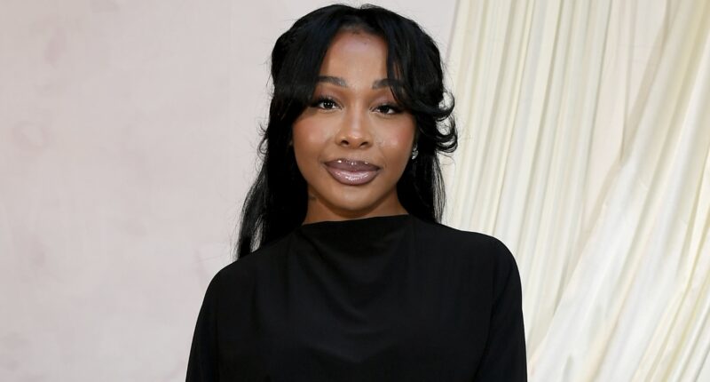 Internet Users Applaud Jayda Cheaves For How She's Looking Out With Her Blessing Bags This Holiday Season (PHOTOS)