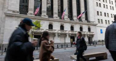 Bond market may set tone for stocks with $125 billion in Treasury auctions ahead