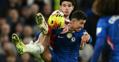 Chelsea and Arsenal played out a feisty 1-1 draw at Stamford Bridge on Sunday afternoon