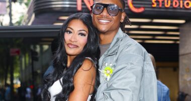 The Internet Thinks 'Love Island' Stars Clarke Carraway & Taylor Williams Are Expecting After Belly Moment