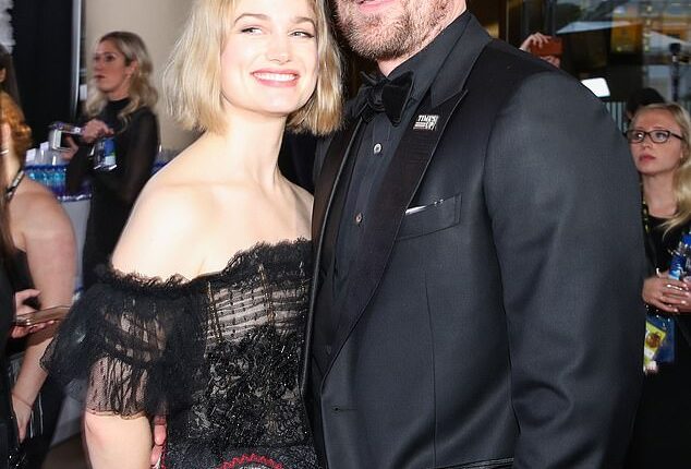 David Harbour's ex-girlfriend, actress Alison Sudol, has revealed the devastating emotional collapse she suffered in the aftermath of their split (pictured together in 2018)