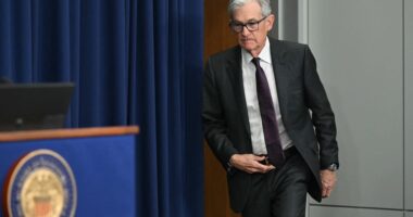 Fed minutes suggest there may not be majority support for a December rate cut