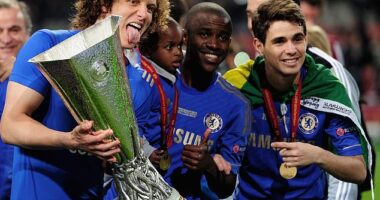 Former Chelsea star Oscar (right) could be forced to retire after reportedly falling ill in Brazil