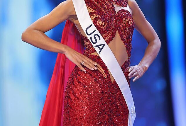 Former Miss USA Noelia Voigt Hendrix has thrown her support behind Miss Mexico Fátima Bosch after Bosch was given a humiliating dressing-down by Miss Universe's executive director Nawat Itsaragrisil; seen in 2023