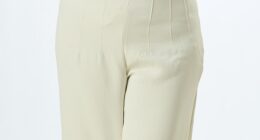 'He didn't get handsy and he didn't gush over me... it would have been very different if he did': Frankie and Peter had a great Blind Date... but this is why she was 'put off' by him