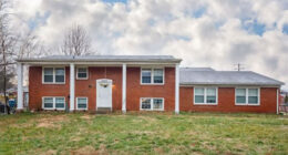 House For Sale Goes Viral Because The More You Look, The Crazier It Gets (28 Pics)