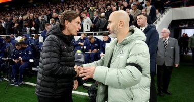 Enzo Maresca (right) got the better of Thomas Frank (left) as Chelsea won 1-0 against Spurs