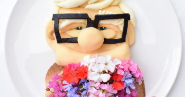 I Turn Healthy Meals Into Cartoon Characters So My Son Would Eat Them