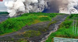 An Indonesian volcano has erupted and spewed an enormous 54,000ft ash cloud, causing Australia to trigger a flight safety warning