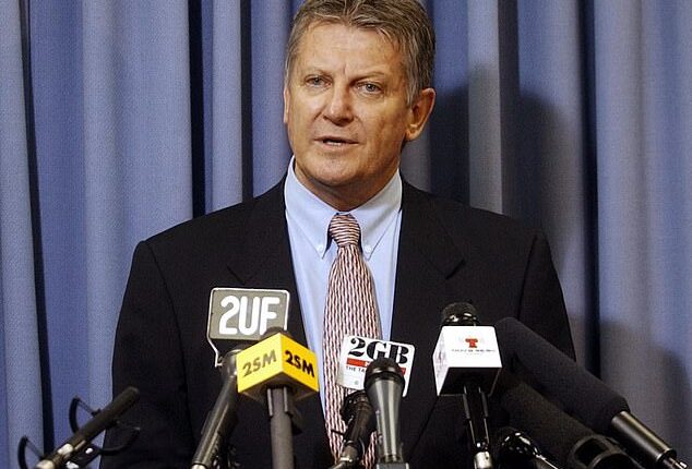 Clive Small, the detective credited with catching serial killer Ivan Milat, died in a Sydney aged care facility on Wednesday night. He was 79