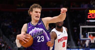 Jazz Want Contender's Young Star In Lauri Markkanen Trade