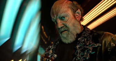 Jonathan Frakes Promises Lots of Levity in New Star Trek Show