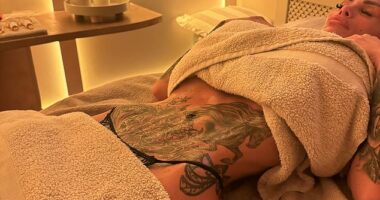 Katie Price displayed her extremely tiny waist as she underwent an intimate treatment on Monday