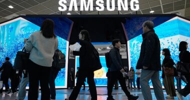 Samsung is in advanced talks to introduce payment options in the US