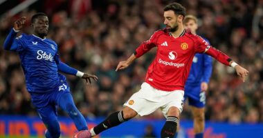Manchester United vs Everton - Premier League LIVE: Latest score and updates as Idrissa Gueye is sent off for SLAPPING his own teammate in chaotic start to Old Trafford clash