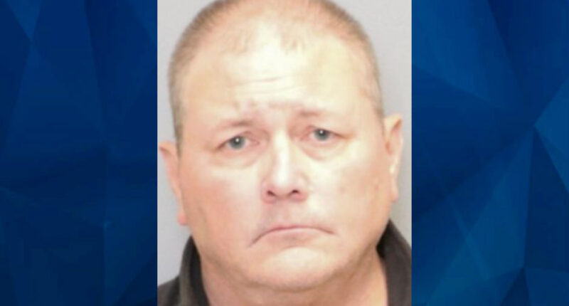 Maryland Man Points Gun at 12-Year-Old Christmas Carolers Who Knocked on His Door