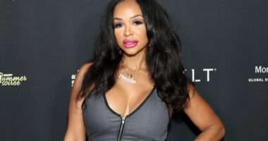 Hold On! Masika Kalysha & HoodTrophy Bino Drop Cozy Post-Holiday Pic & The TL Is Losing It (PHOTO)