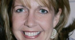 Monica Horan Net Worth | Celebrity Net Worth