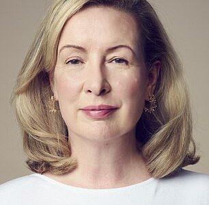 Claudia before the procedure