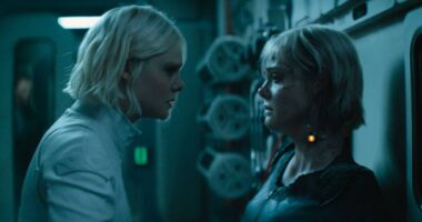 'Predator: Badlands' Makes an Aliens Reference That Puts 'Alien: Romulus' to Shame