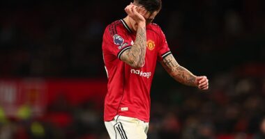 Ruben Amorim calls Benjamin Sesko a 'control freak' and admits he is 'struggling' to settle at Man United, as he gives brutally honest advice to striker after Gary Neville labelled £73m signing 'miles off it'