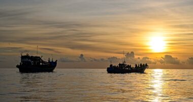 Seven dead and hundreds missing after Rohingya migrant boat sinks off Malaysia