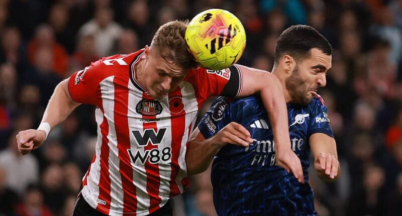 Sunderland vs Arsenal LIVE: Worrying start for Mikel Arteta as Gunners star stays down injured
