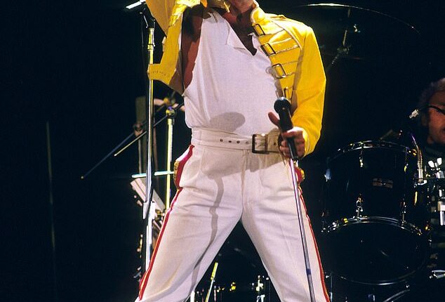 Making an exhibition of Queen frontman Freddie Mercury;s wardrobe is providing difficult