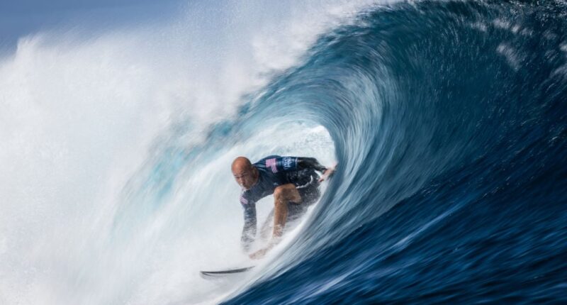 Celebrity Net Worth logo