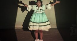 Delainey Hayles as Claudia - Interview with the Vampire _ Season 2, Episode 4