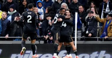 Tottenham lose again at home as Fulham turn up heat on Thomas Frank