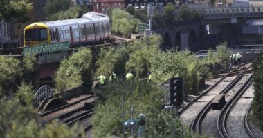 Two* Fellows Went All Stabby on a British Train Yesterday UPDATE – HotAir