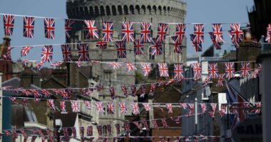 UK Cops Pay Up After BS WhatsApp Arrest – HotAir