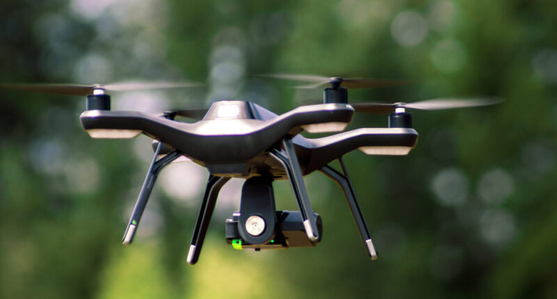 US Army Purchasing One Million Drones to Catch Up to Russia, Ukraine.