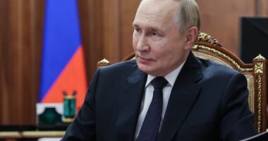 Ukraine-Russia war latest: Kremlin sinks Trump’s hope of peace deal by Thanksgiving