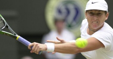 What is myasthenia gravis? The autoimmune disorder that is difficult to diagnose