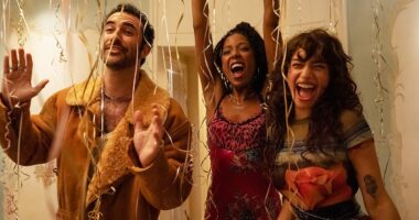 You Need To Watch This 83% RT HBO Comedy Fast Becoming One of the Most Talked About Shows Online