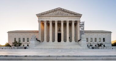SCOTUS building in DC.