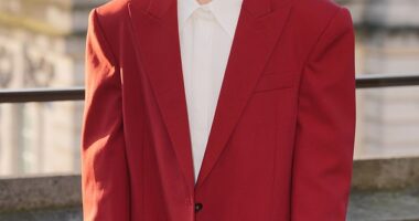 Adolescence star Erin Doherty has revealed she ignored Stephen Graham¿s calls when he offered her a part in the hit Netflix drama (pictured in February)