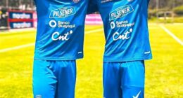 Twins Holger and Edwin Quintero have agreed a deal in principle to join Arsenal in August 2027 when they turn 18 - with Edwin (right) having even comparisons in style to a young Neymar