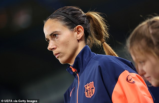 The 27-year-old is expected to miss a significant portion of the season after sustaining the injury - potentially including Spain's World Cup qualifier against England next April