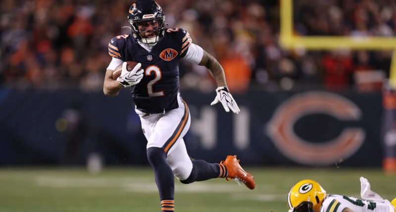 Bears' DJ Moore Sends Telling 2-Word Message on Caleb Williams